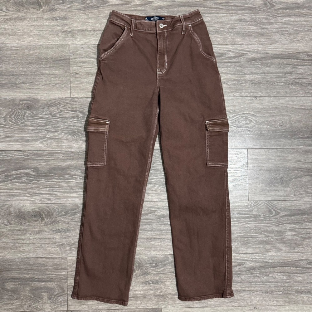 Hollister Ultra High-Rise Dad Jeans‎ Brown Cargo Contrast Stitch 3R W26 L31